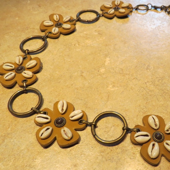 Belt - Picture 3 of 3